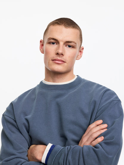 Relaxed Sweatshirt - Blue - Image 4
