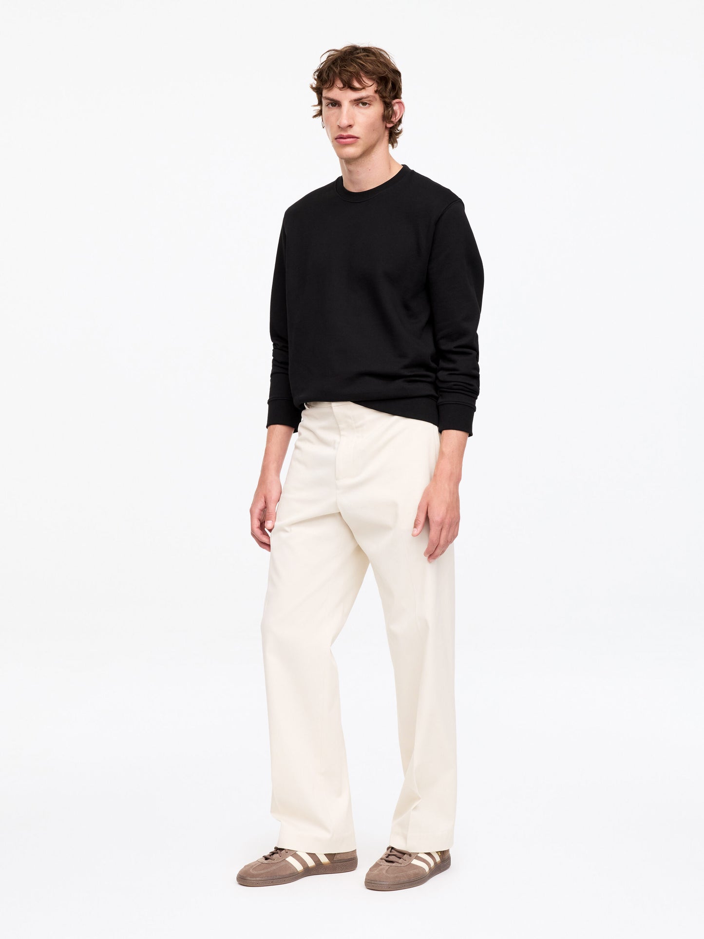 Mid-Weight Sweatshirt - Black - Image 2